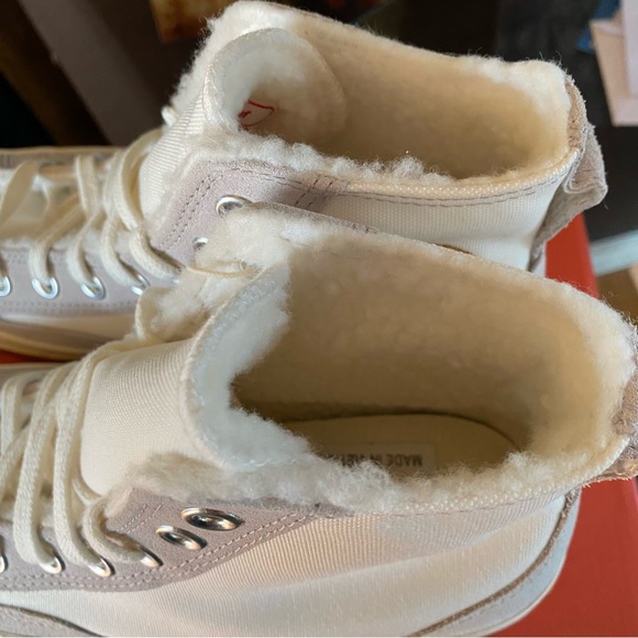 NWT Chuck 70 Converse High Top Sneakers - Picture 7 of 13